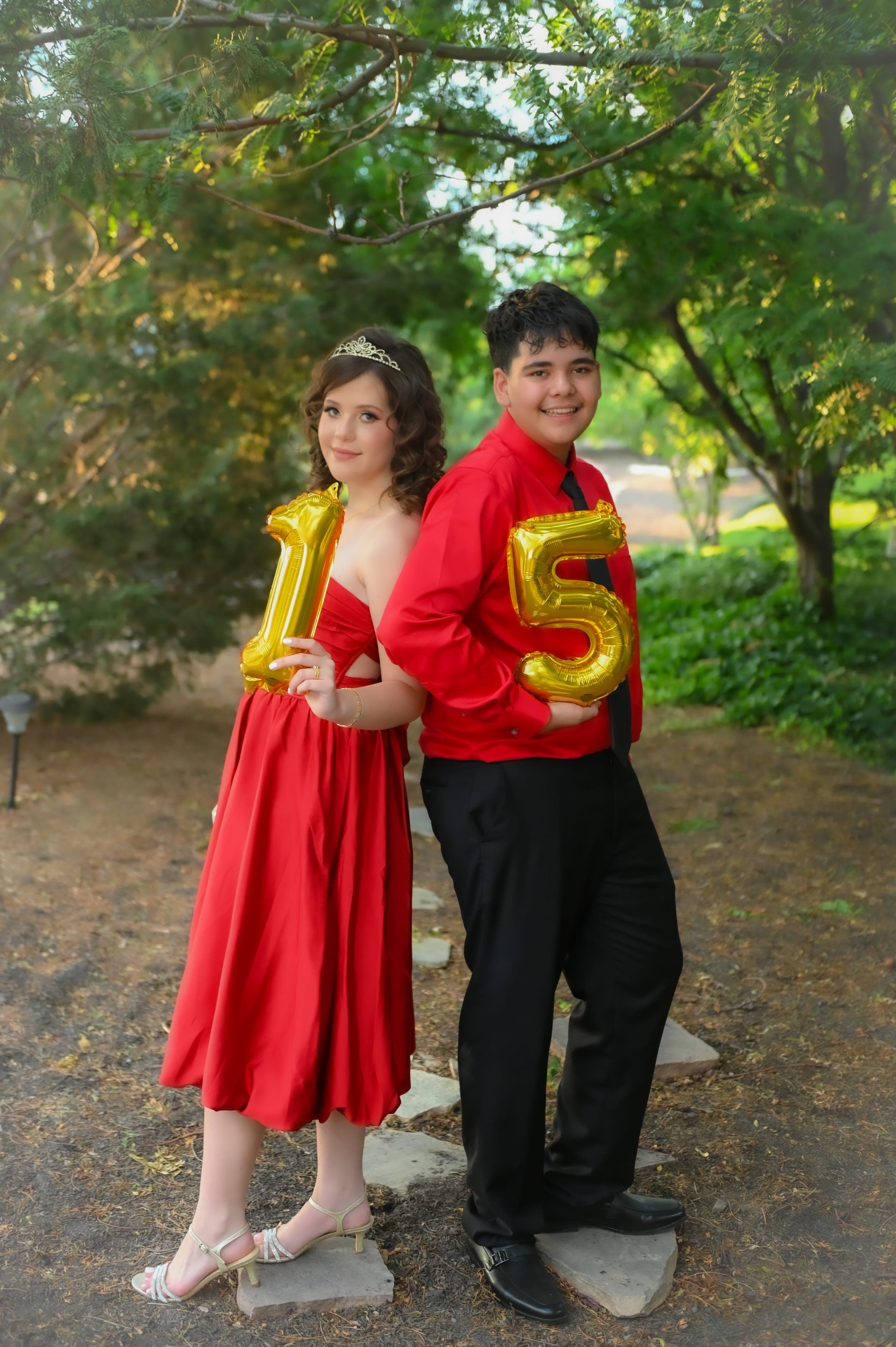 Alexia and Alejandro Lizárraga, XV Años portrait session