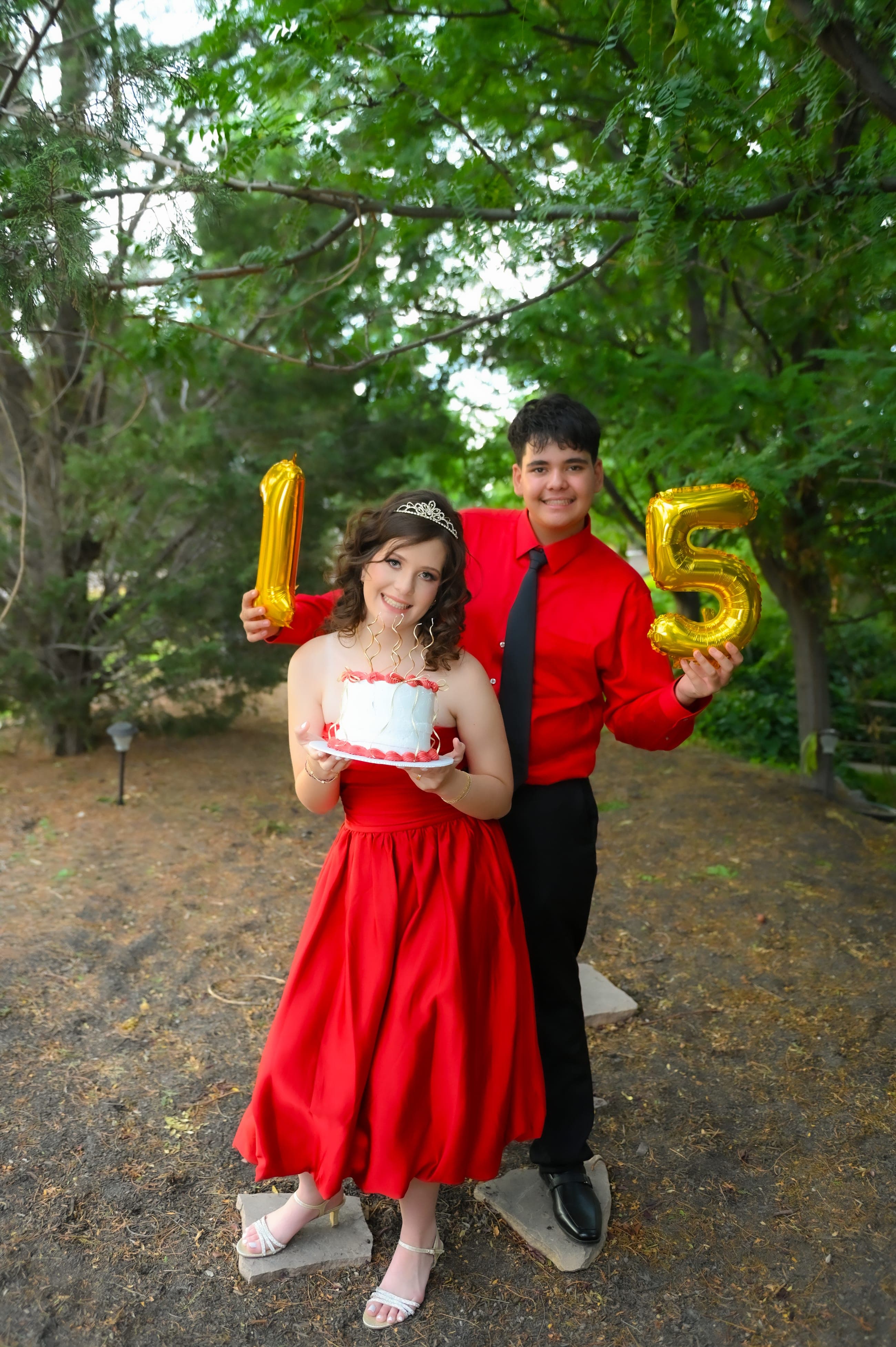 Alexia and Alejandro Lizárraga, XV Años portrait session